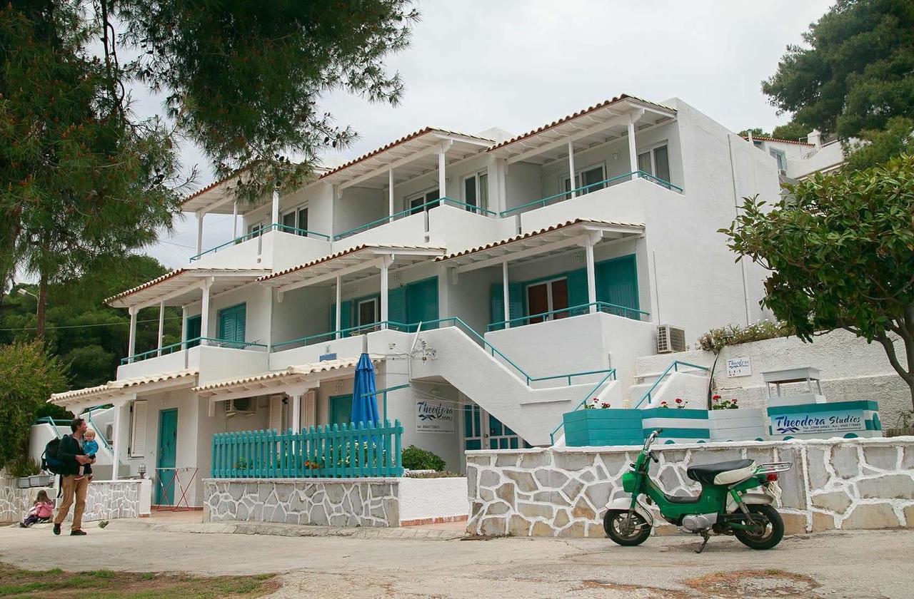 Theodora Rooms Poros Town Exterior foto