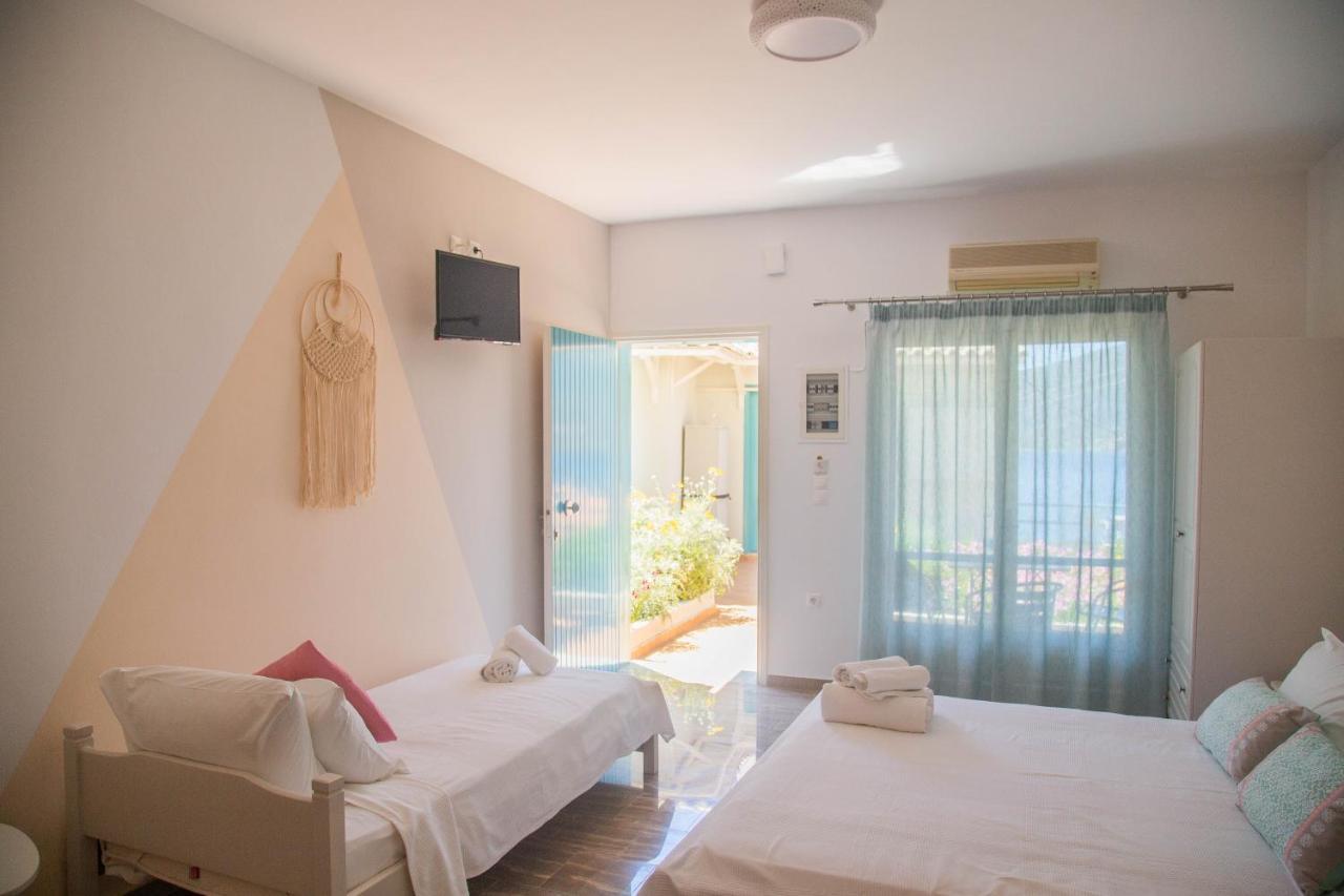 Theodora Rooms Poros Town Exterior foto