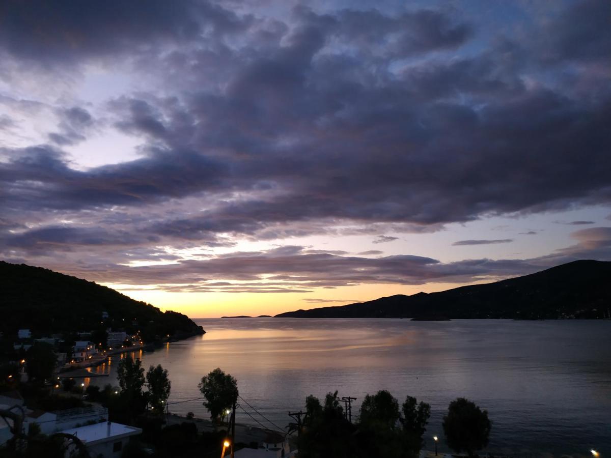 Theodora Rooms Poros Town Exterior foto